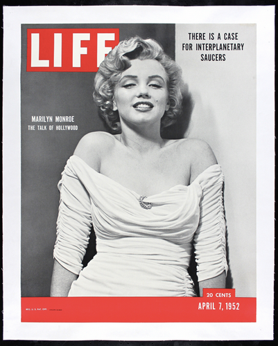 MARILYN MONROE LIFE MAGAZINE NEWS STAND POSTER 1952